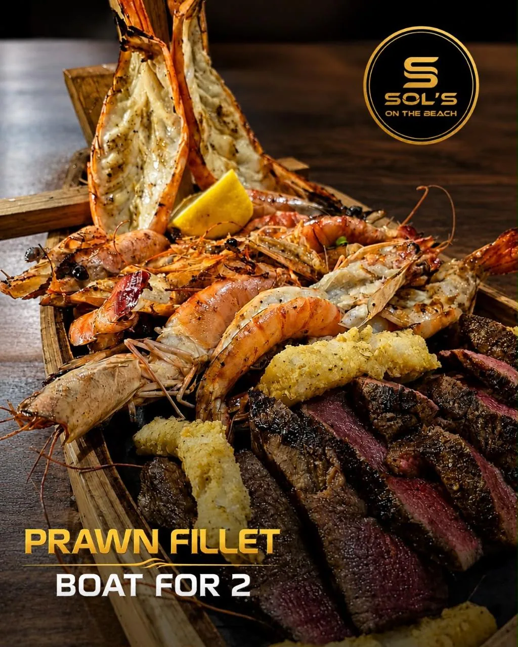 Prawn Fillet Boat for Two with grilled prawns, sliced fillet and corn